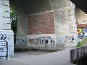 Basel, Viaduktstrasse, Viaduktbogen unterer
                      Teil