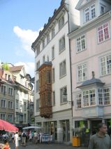 St. Gallen: Spisergasse, Blick zurck auf
                        den grossen Holzerker