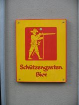 St. Gallen: Metzgergasse, Schild
                Schtzengartenbier, frontal