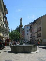 Winterthur: Fortunabrunnen am Obertor von
                        vorn