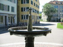 Winterthur: Holderplatz, Brunnenschale