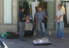 Winterthur: Untertor, die Strassenmusiker
                        machen eine Pause