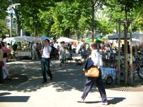 Zurich, Brkliplatz (Buerkli Square), there
                        is flee market on Saturdays