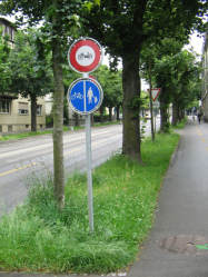 Thunstrasse, Veloweg / Fahrradweg und
                          Fussweg, Signalisation