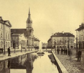 Bern, die Rossschwemme (zum Waschen der
                          Pferde, und um die Pferde zu trnken), um
                          1870