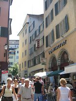 Zurich: Niederdorfstrasse (Downtown Street)