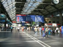 Zrich
                      Hauptbahnhof, Eingangshalle