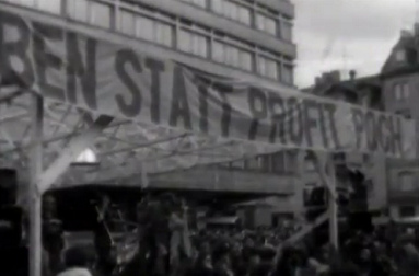 Fest am
                        Helvetiaplatz 21.6.1980, Transparent der POCH
                        "Leben statt Profit POCH"
