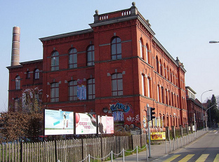 die Rote Fabrik in
                Zrich-Wollishofen